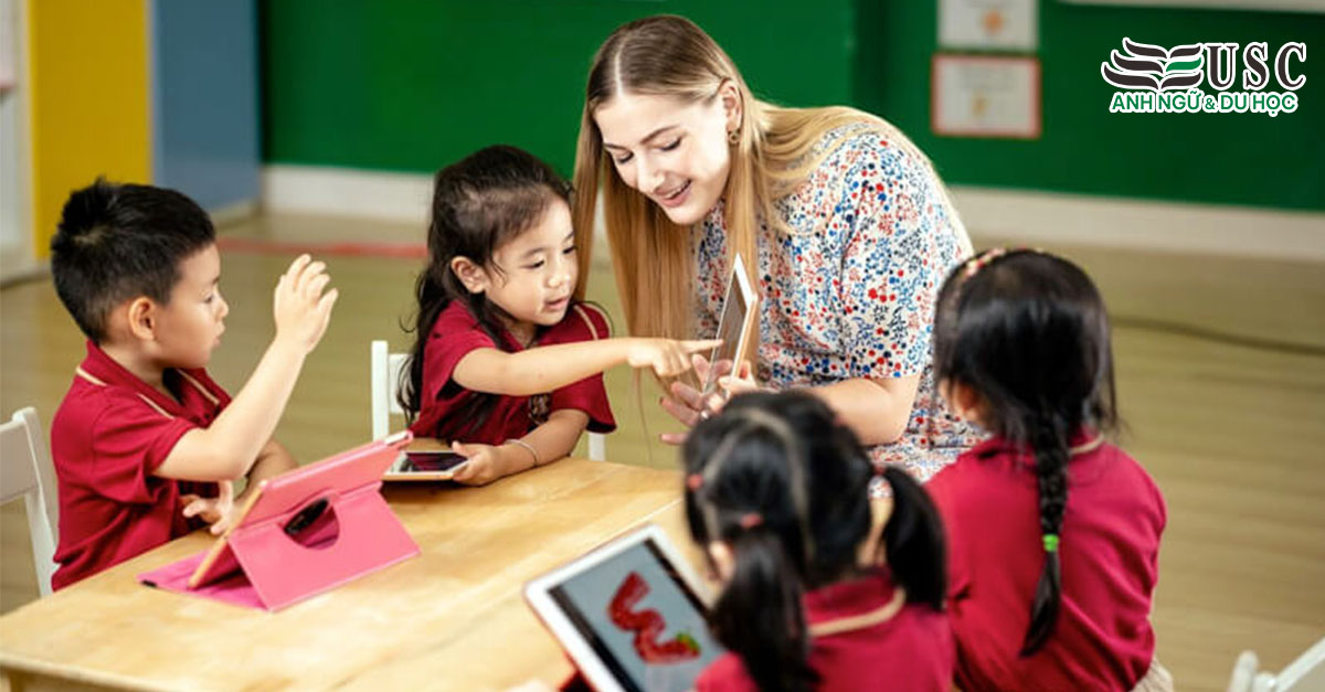 10 Lợi Ích Khi Cho Con Học Tiếng Anh Từ Sớm